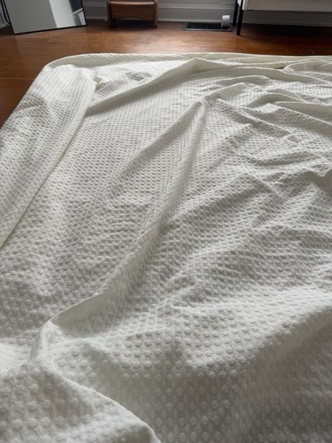 Cream beige textured - or,