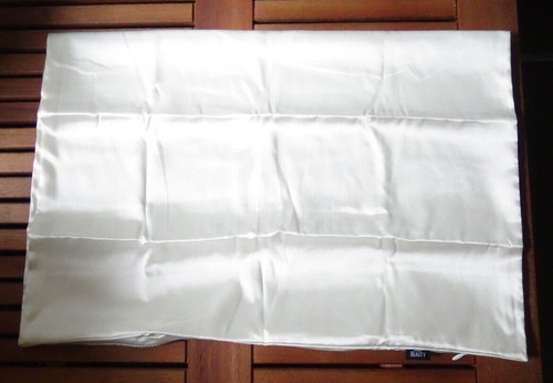Cult beauty satin - cult, pillow